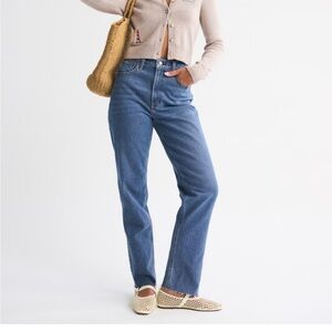 Abercrombie & Fitch '90s Straight Ultra High Rise Jeans